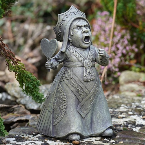 Queen hearts resin statue - queen,