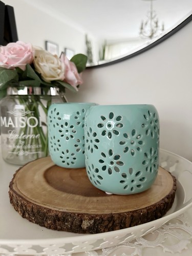 Two turquoise floral desing - two,