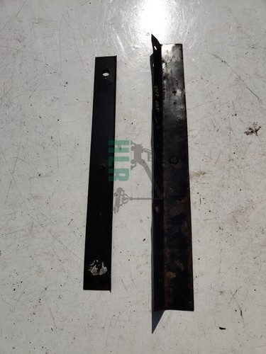 Land rover defender offside - land,