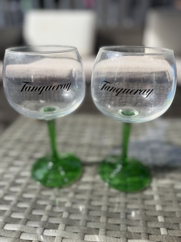 Set tanqueray gin large - of,