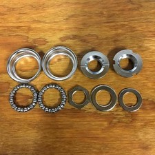 CRANK SET FOR SCHWINN BIKES