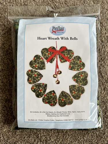 Pinflair heart wreath with - heart,