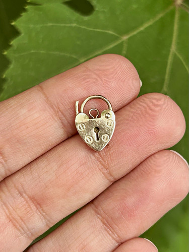 Vintage 9ct yellow - 9ct, heart