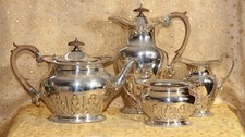 GLORIOUS ELKINGTON SILVER PLATED FOUR PIECE TEA & COFFEE SET c.1910 af