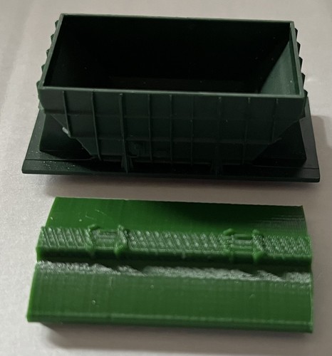 Replacement lid for - for, tri-ang