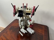 Transformers G1 Metroplex Autobot Action Figure Vintage Near Complete 1985