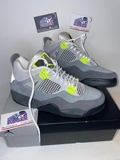 Men's Jordan 4 Retro SE Mid