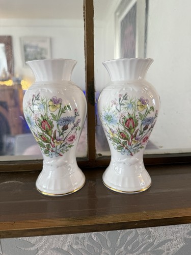 Pair aynsley wild - pair,