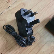 Sony Ericsson CST-75 Charger