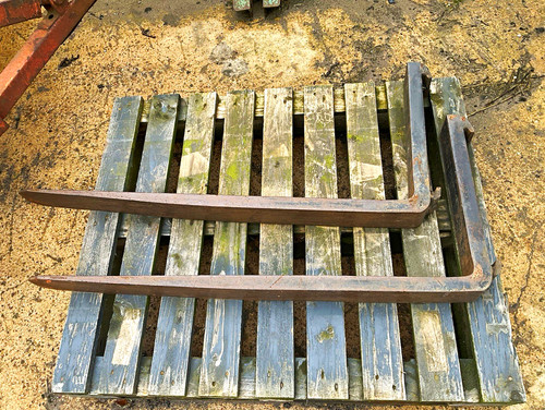Forklift pallet fork - fork, tines