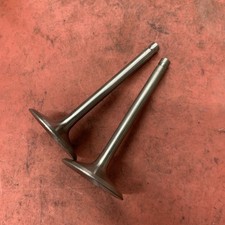 Velocette, Venom,MSS,inlet Valve,V111,54-66,67-69,X2