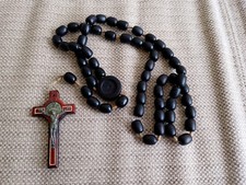 VINTAGE BLACK WOODEN ROSARY BEADS ST BENEDICT WITH KNOTTED CORD 50CM DROP