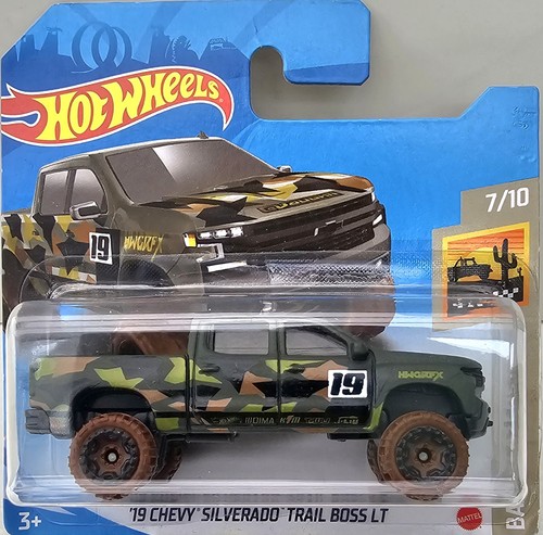 Hot wheels chevy silverado - 19,