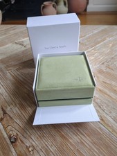 Van Cleef & Arpels Empty