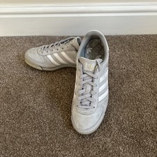 ADIDAS Originals AS 520 mens