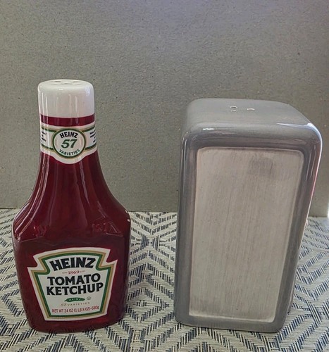 Heinz ketchup and napkin - heinz,