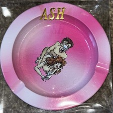 Metal ashtray round novelty - round,