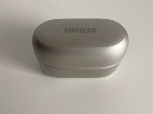 Genuine phonak charger - 1,