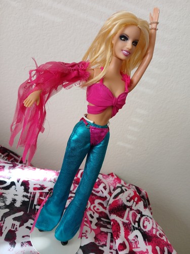 Britney spears doll - doll~slave, 4