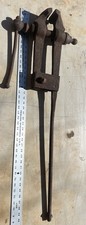 Blacksmith Post Leg Vise Cast
