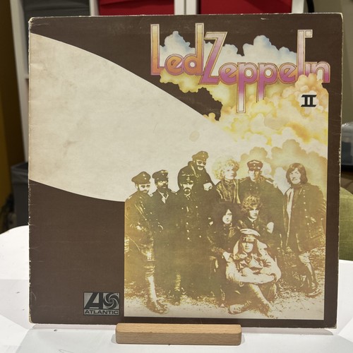 Led zeppelin b2 1st - zeppelin, ii
