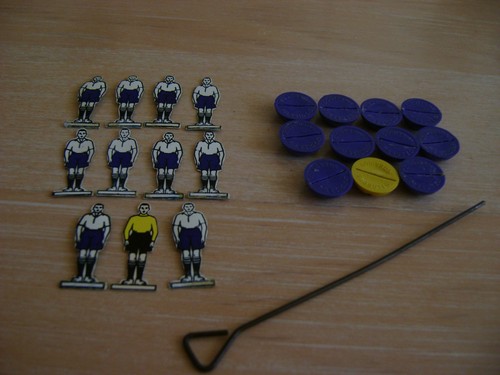 Subbuteo celluloid flat team - subbuteo, celluloid/flat
