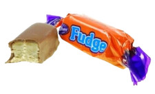 Small/Pieces/Mini/Bite Size Chocolate Fudge Sweets/Snack Bars x 50 BB 08/25