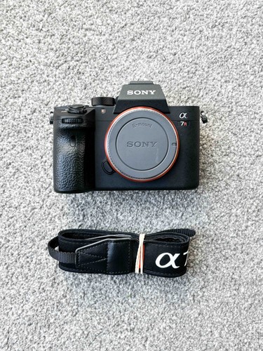 Sony alpha a7r iii 4mp - a7r, 42.4mp