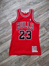 Michael Jordan Authentic