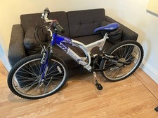 B2 Xtreme Rhino mountain bike