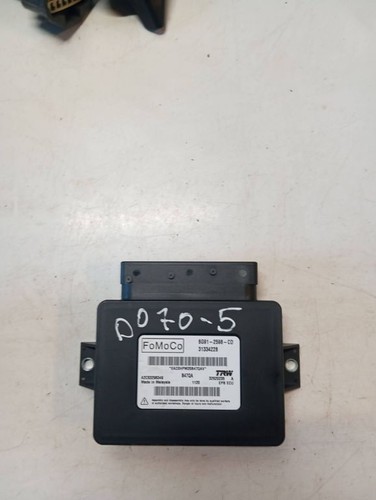 Volvo xc60 2009 hand - hand, brake