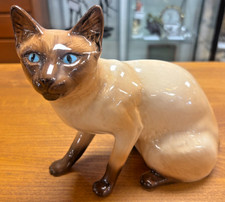 Vintage SylvaC Ceramic Siamese