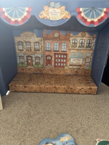 Cherished teddies club display - teddies,