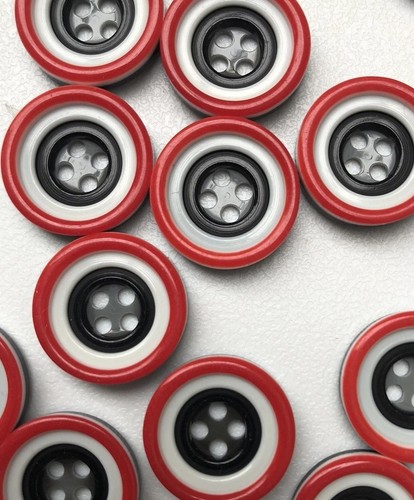 Stripe buttons 18mm - x,
