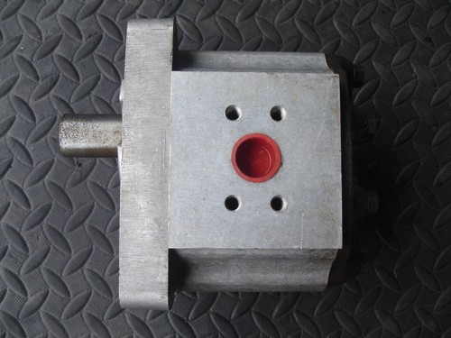 Dowty ultra hydraulic - ultra, gear