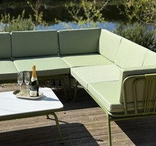 NEW 6 PIECE OUTDOOR CORNER