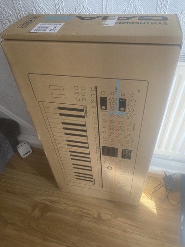 Roland gaia synthesizer - 2,