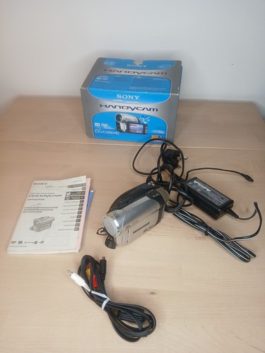 Sony handycam dcr - sony,