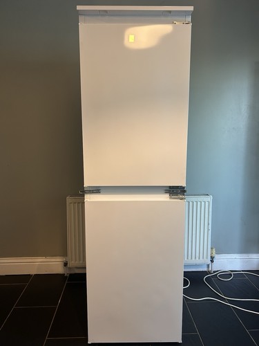 Integrated fridge freezer - integrated,