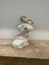 Nao By Lladro A Hug Of Love