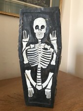 Wooden Gothic Skeleton Skull
