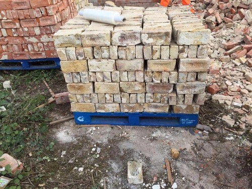 Reclaimed yellow stock - yellow, bricks