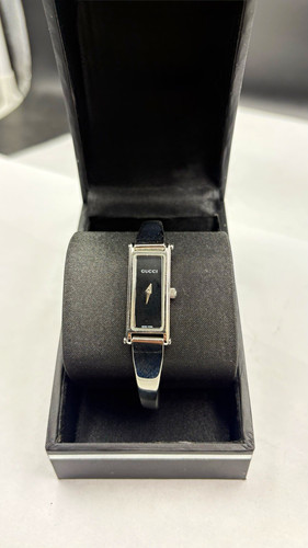 Gucci 1500l quartz swiss made - gucci,