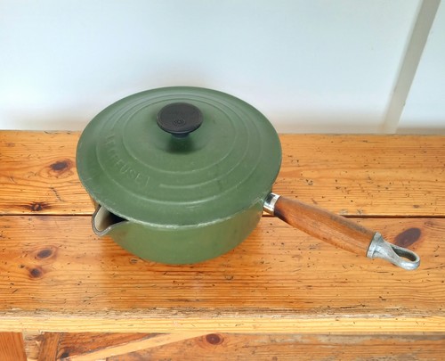 Creuset vintage green - le,
