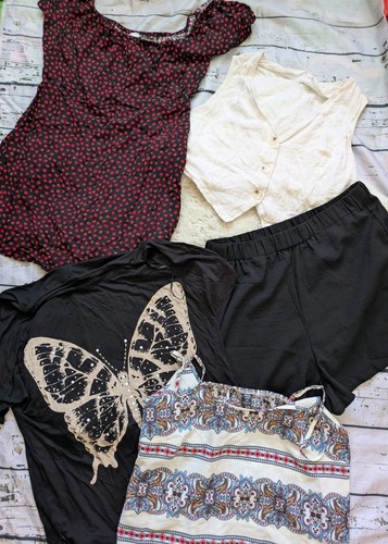 Ladies size bundle - size,