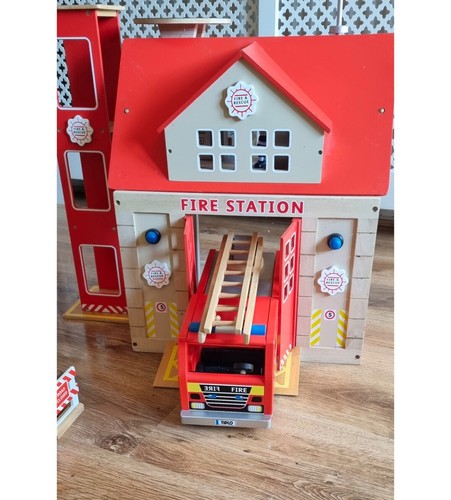 Wooden fire engine - fire,