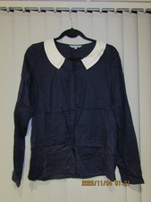 Dickens & Jones Navy and White