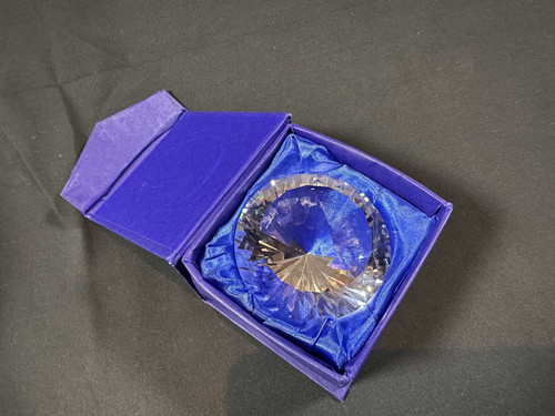 Diamond shape cut glass - diamond,