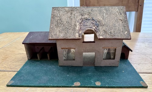 Britains hugar toy works - hugar,,
