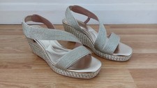 New Carvela Gold Ladies Gala